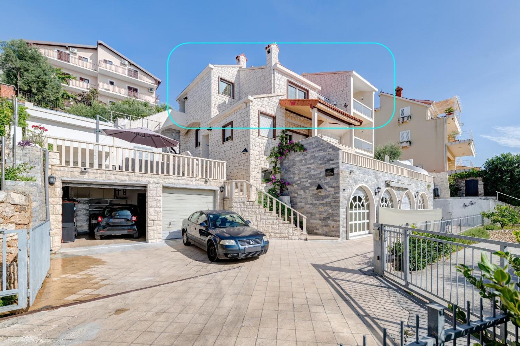Apartments With Pool Vrdoljak أوميس المظهر الخارجي الصورة