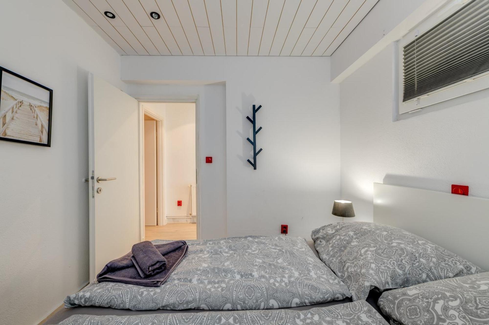 Apartments With Pool Vrdoljak أوميس المظهر الخارجي الصورة